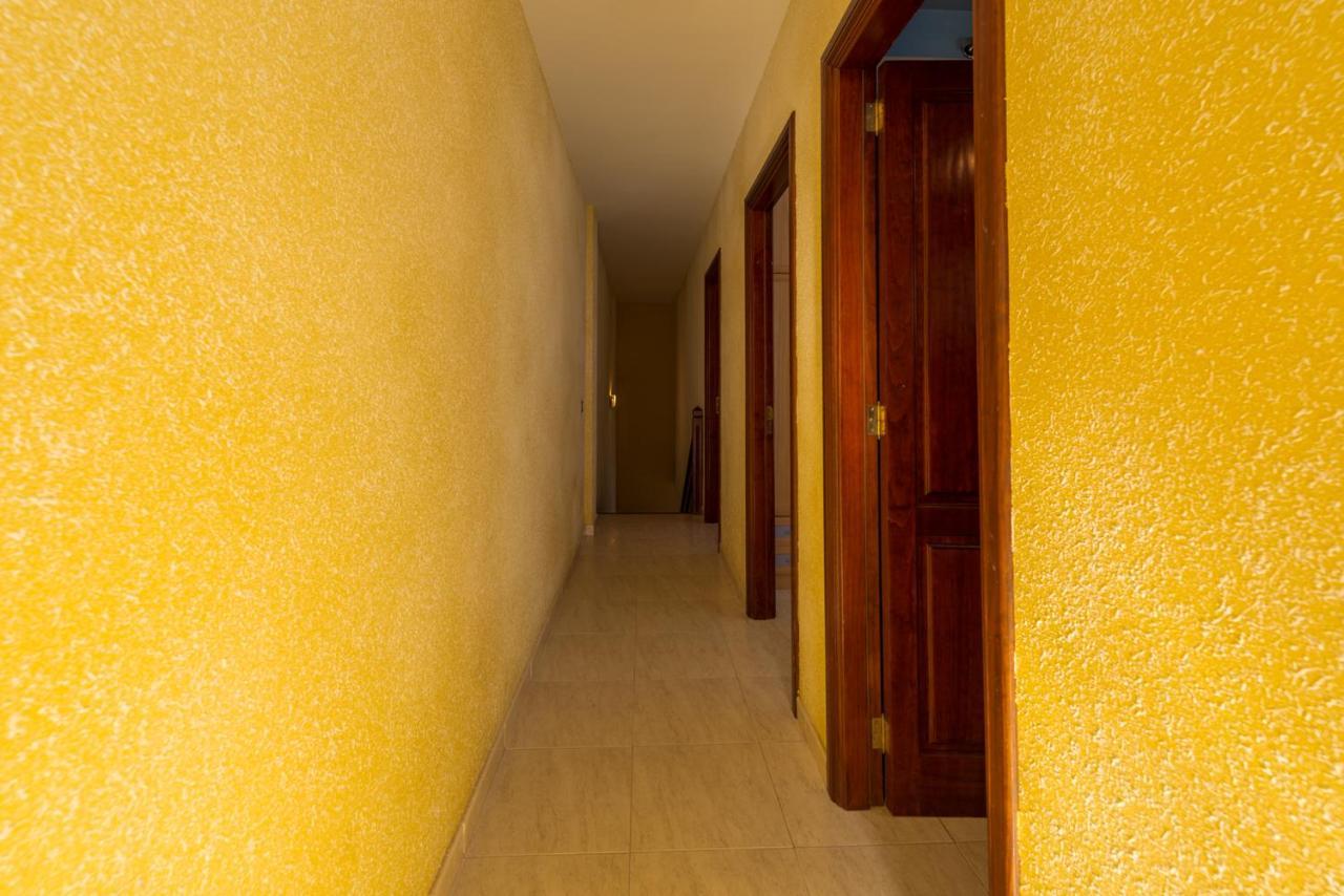 Modern Beach House In カレタ・デ・ファマラ エクステリア 写真